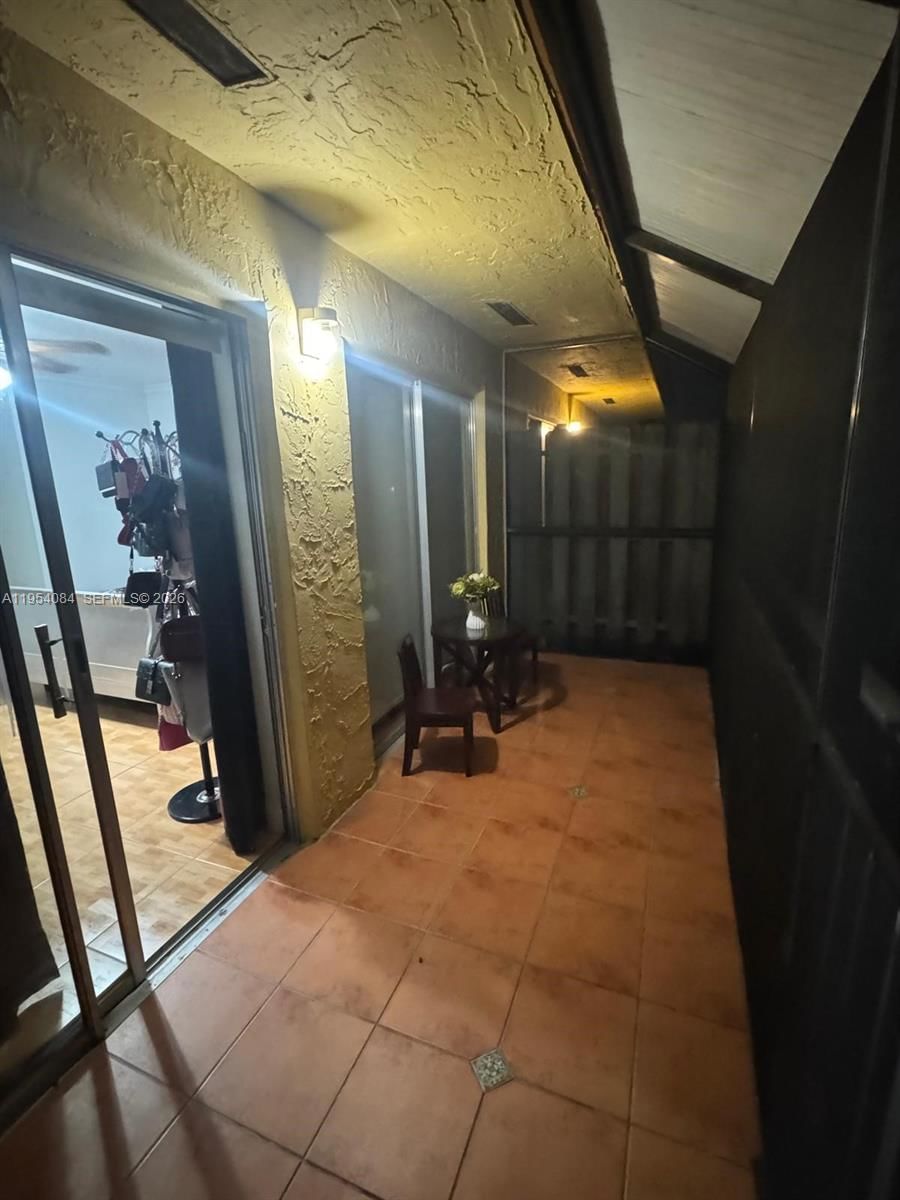 Real estate property located at 8370 154th Ave #9, Miami-dade, Centre Court Condo, Miami, FL
