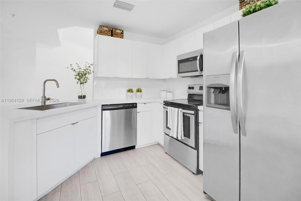 Real estate property located at 8930 8th Ave #901, Miami-dade, The Preserve Condo, Miami, FL