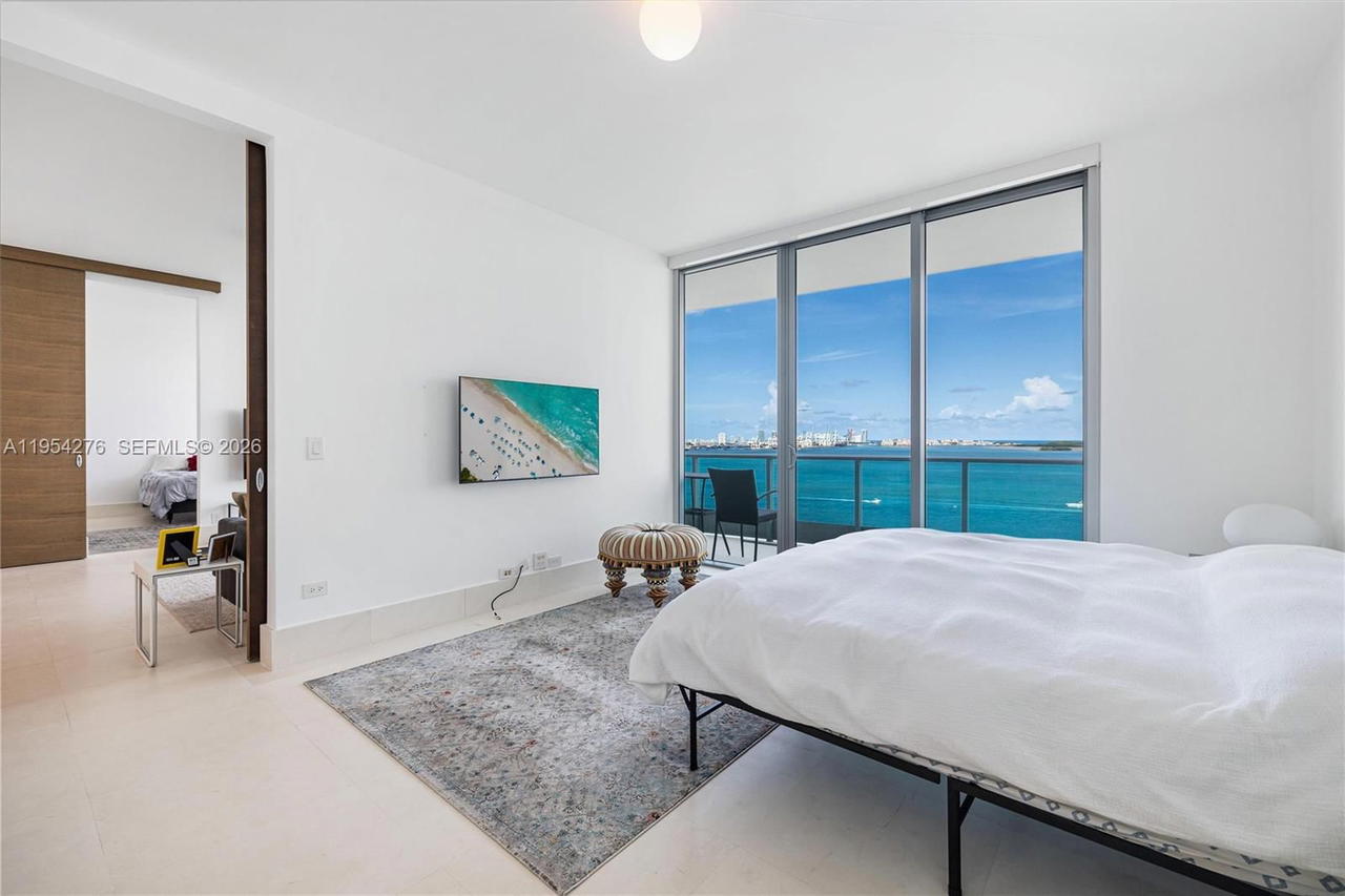 Real estate property located at 1331 Brickell Bay Dr #1703, Miami-dade, Jade Residences At Bricke, Miami, FL