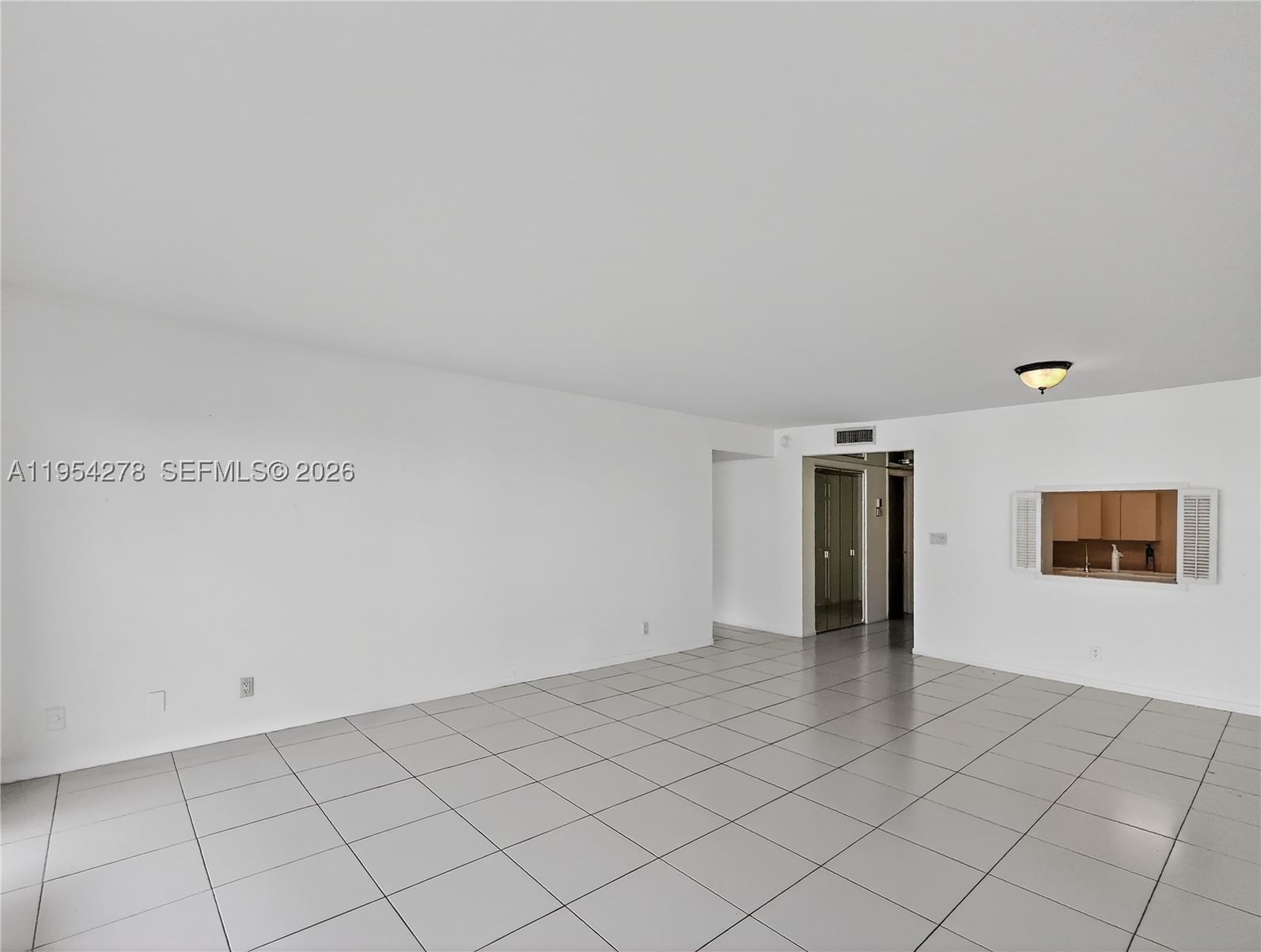 Real estate property located at 5000 Ocean Blvd #1006, Broward, Sea Ranch Club B Condo, Lauderdale By The Sea, FL