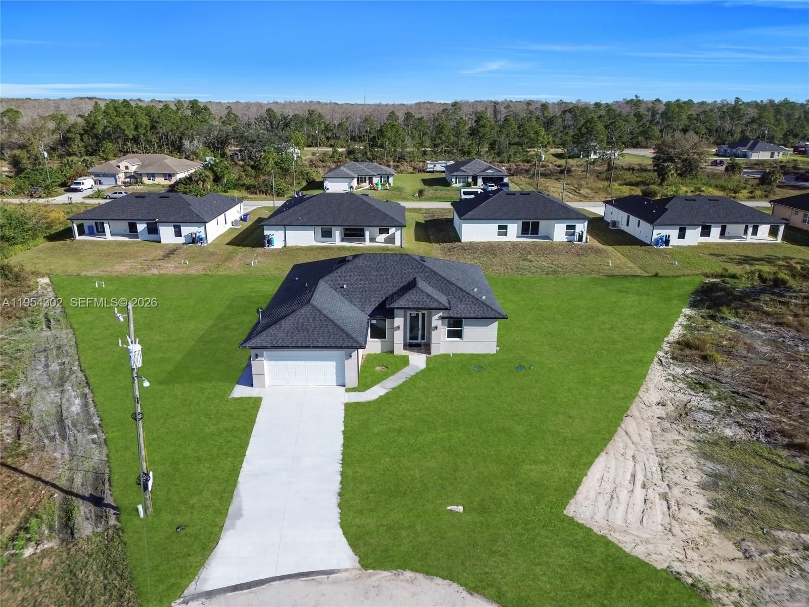 Real estate property located at 1930 Zombar Ct, Lee, Lehigh Acres, Lehigh Acres, FL