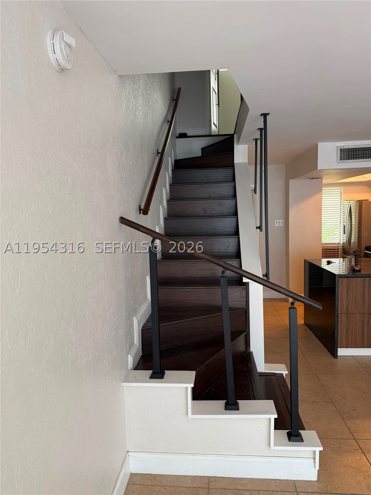 Real estate property located at 1531 15th St #5, Broward, Quarterdeck Condo, Fort Lauderdale, FL