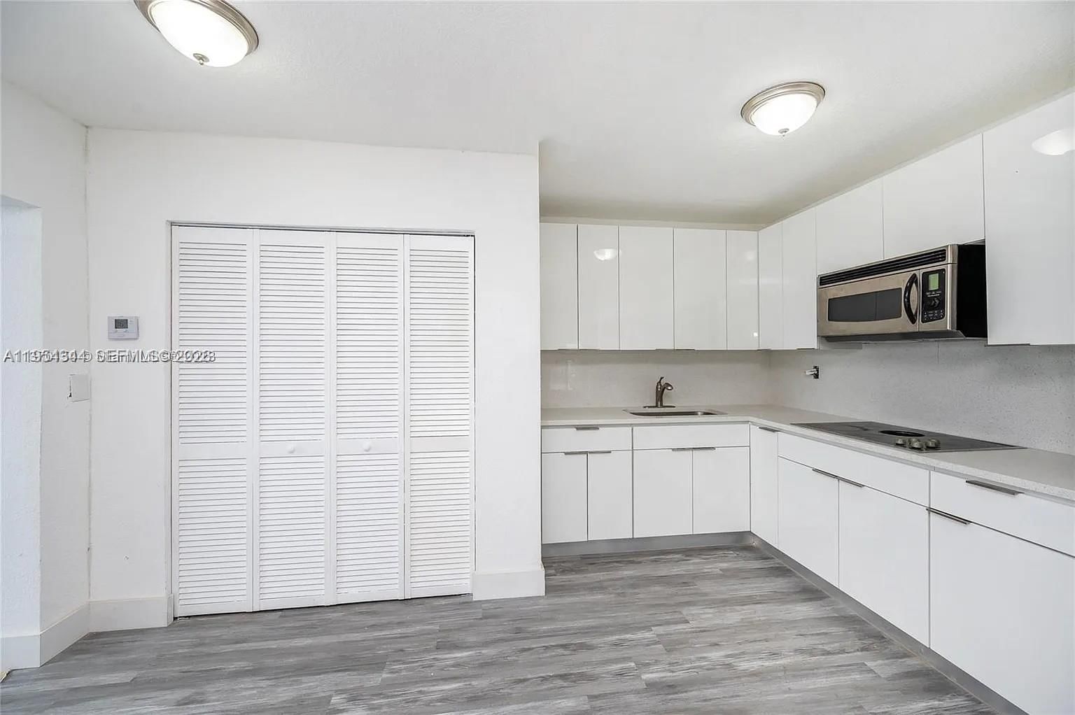 Real estate property located at 11950 182nd Ter, Miami-dade, South Miami Heights Addn, Miami, FL