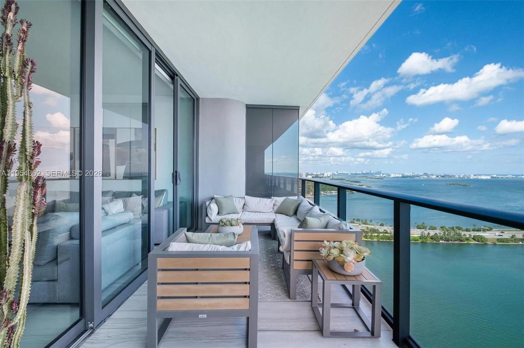 Real estate property located at 3131 7th Ave #3605, Miami-dade, One Paraiso Condo, Miami, FL