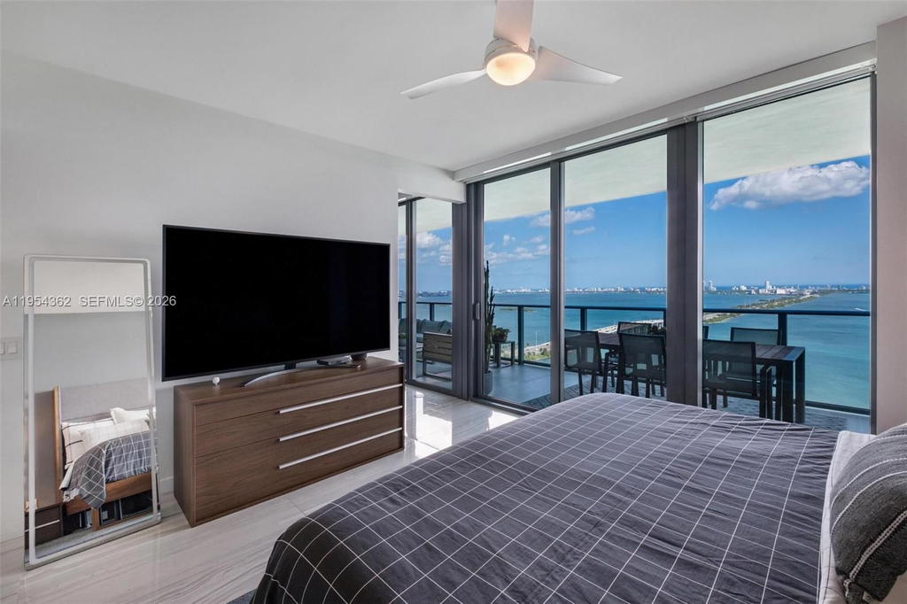 Real estate property located at 3131 7th Ave #3605, Miami-dade, One Paraiso Condo, Miami, FL