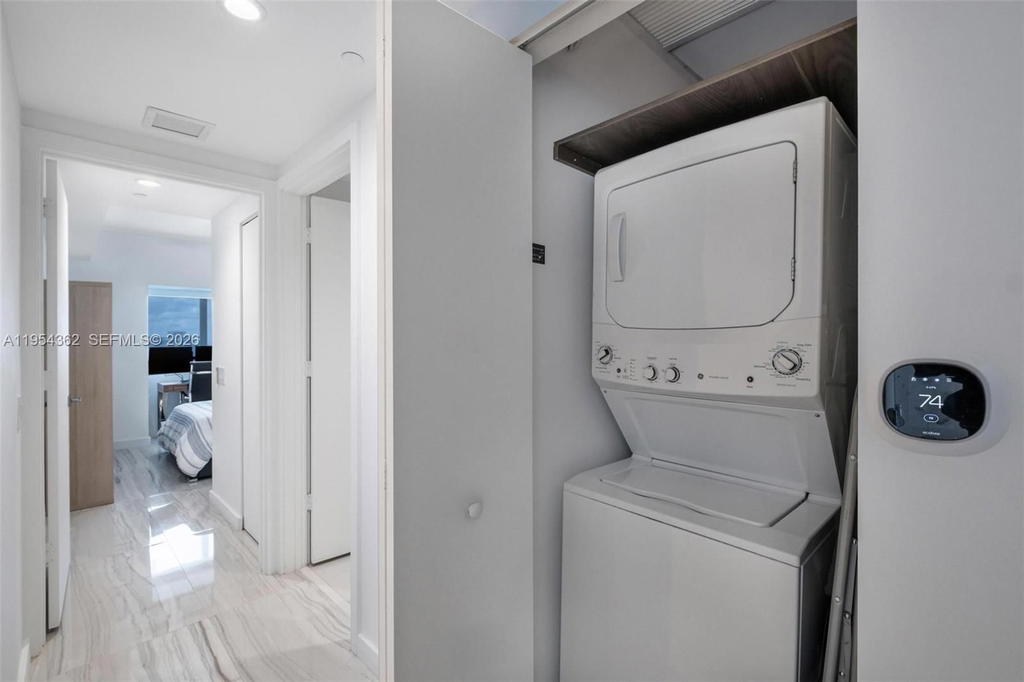 Real estate property located at 3131 7th Ave #3605, Miami-dade, One Paraiso Condo, Miami, FL