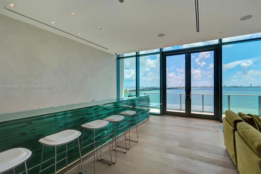 Real estate property located at 3131 7th Ave #3605, Miami-dade, One Paraiso Condo, Miami, FL