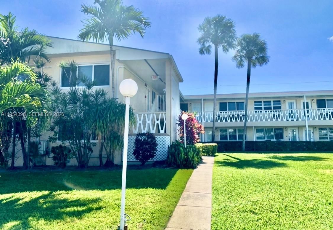 Real estate property located at 900 Atlantic Shores Blvd #133, Broward, Berkeley Diplomat Co-op, Hallandale Beach, FL