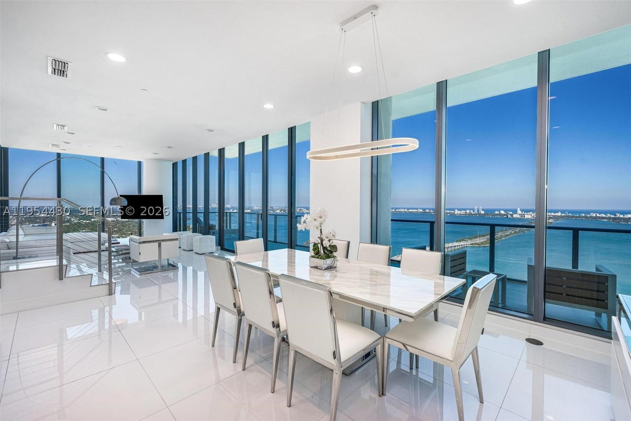 Real estate property located at 3131 7th Ave UPH5303, Miami-dade, One Paraiso Condo, Miami, FL