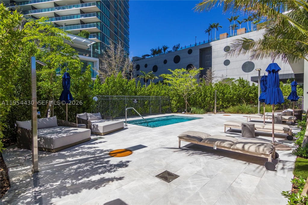Real estate property located at 3131 7th Ave UPH5303, Miami-dade, One Paraiso Condo, Miami, FL