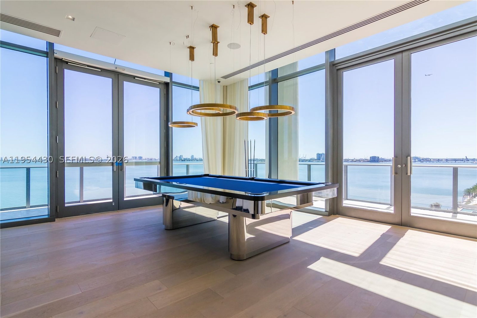 Real estate property located at 3131 7th Ave UPH5303, Miami-dade, One Paraiso Condo, Miami, FL