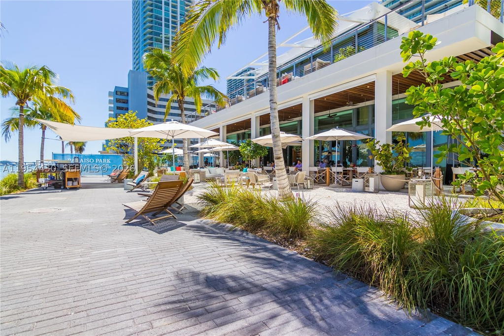 Real estate property located at 3131 7th Ave UPH5303, Miami-dade, One Paraiso Condo, Miami, FL