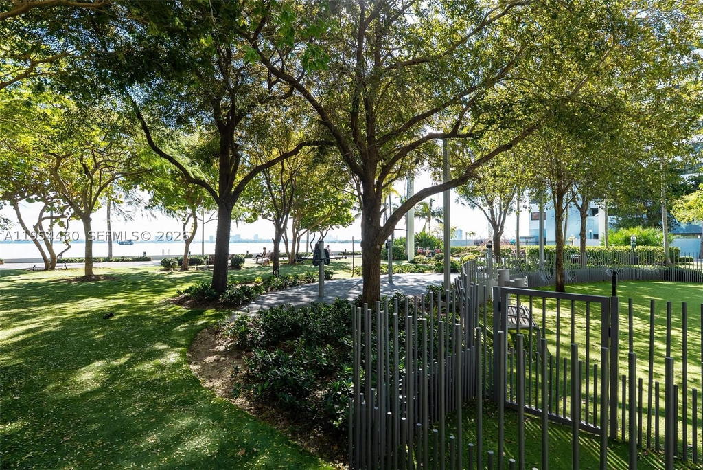 Real estate property located at 3131 7th Ave UPH5303, Miami-dade, One Paraiso Condo, Miami, FL