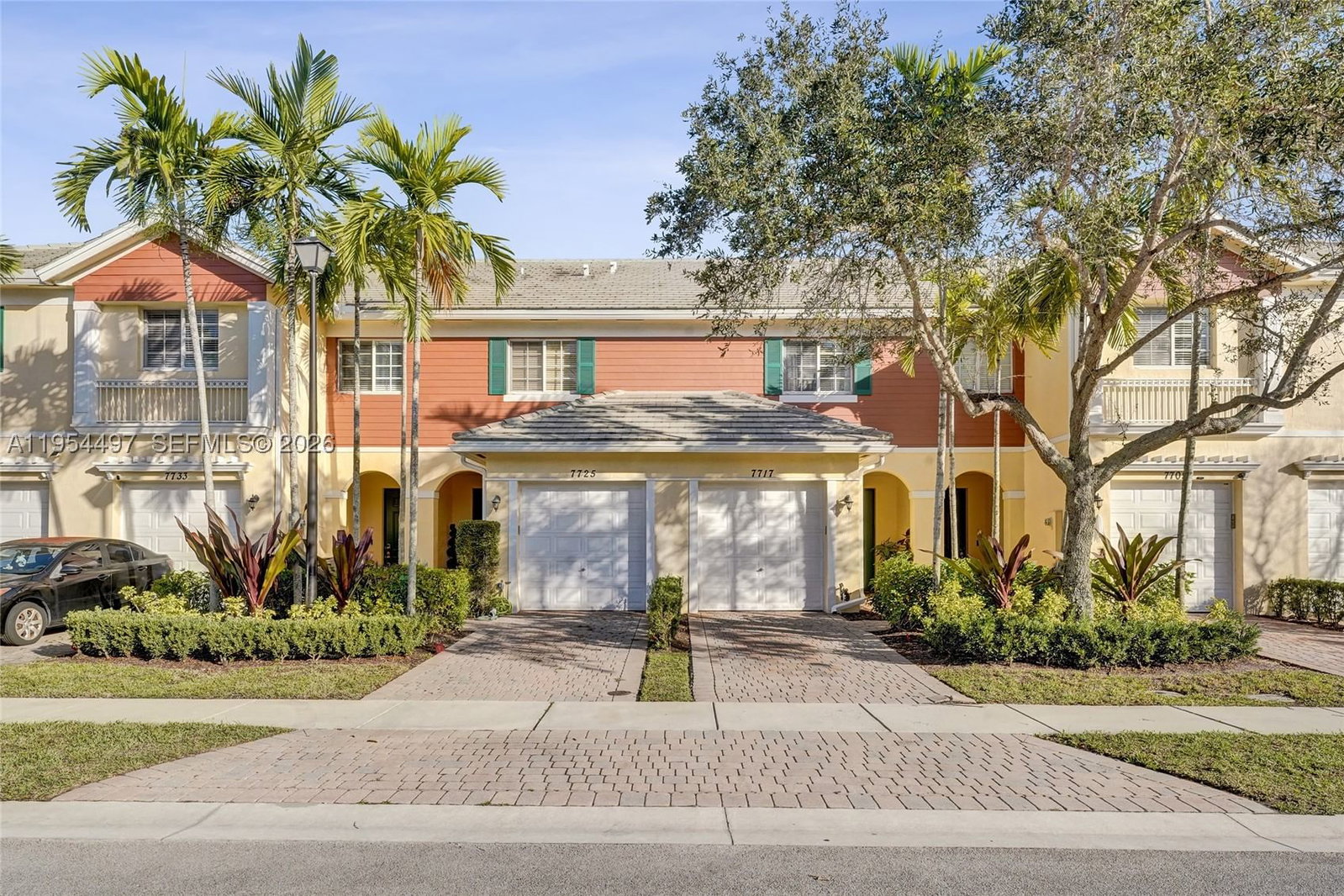 Real estate property located at 7717 Paddock Pl, Broward, Saddle Bridge, Davie, FL