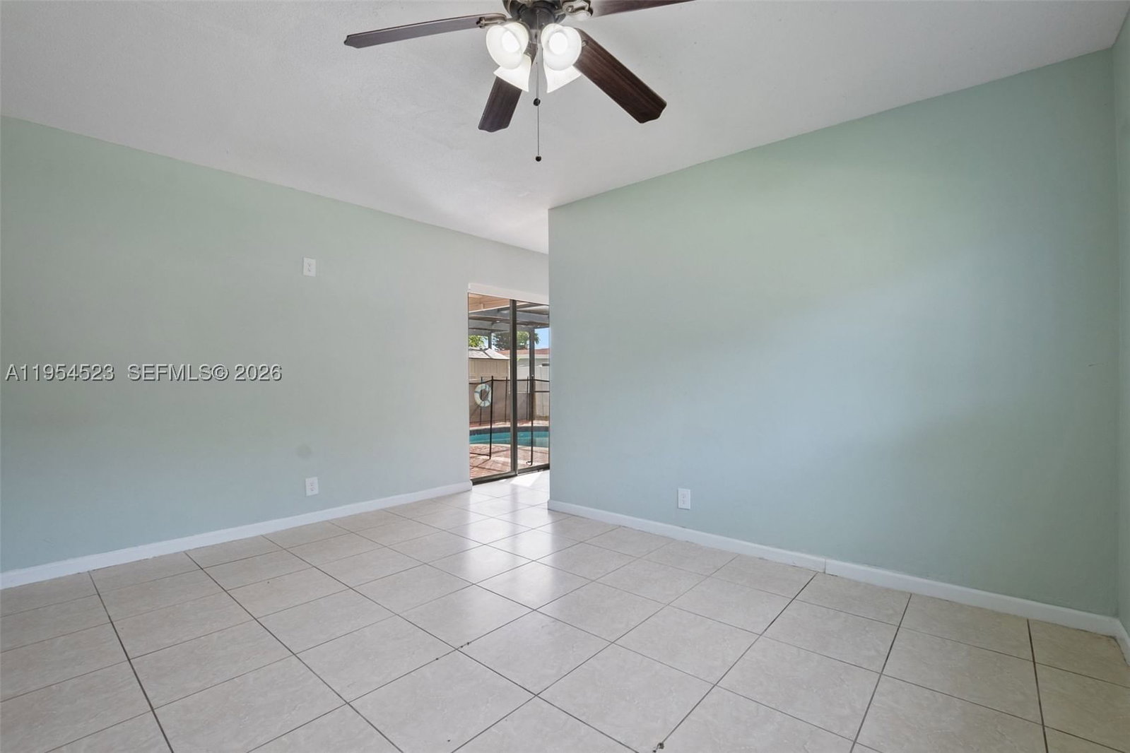 Real estate property located at 6572 8th Ct, Broward, Kimberly Village Sec Two, North Lauderdale, FL