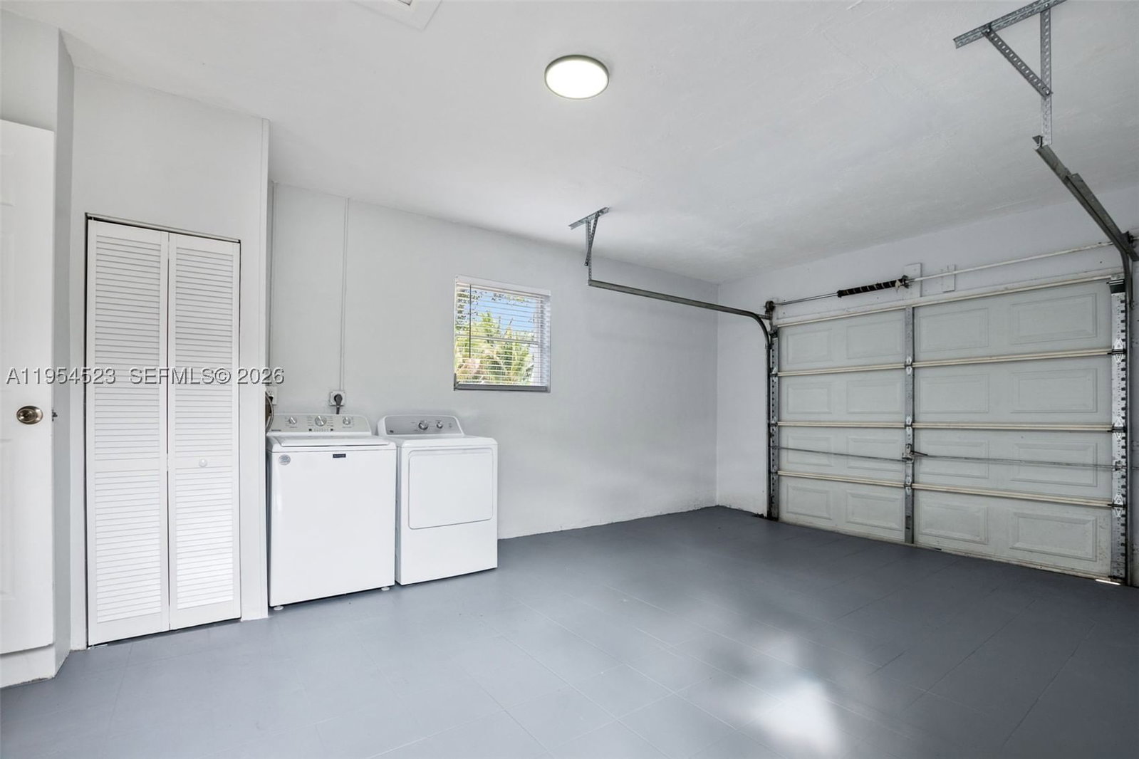 Real estate property located at 6572 8th Ct, Broward, Kimberly Village Sec Two, North Lauderdale, FL