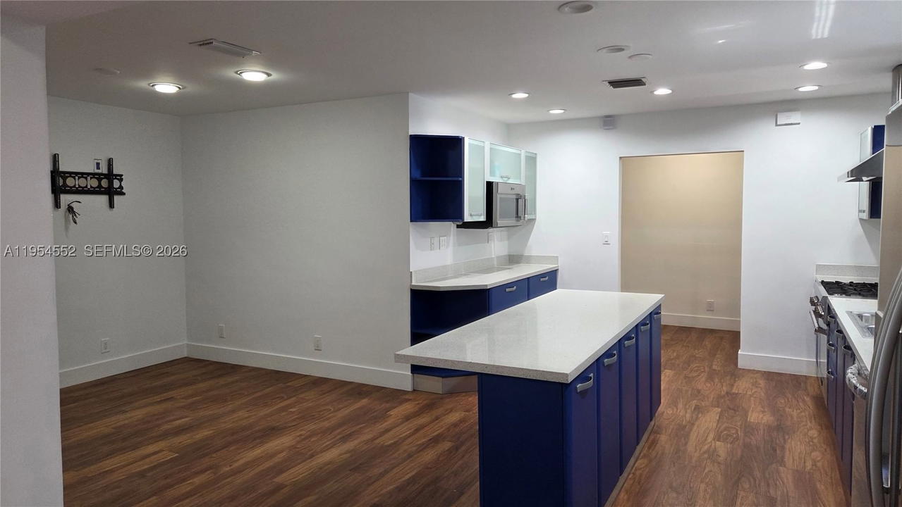 Real estate property located at 1245 Coral Ln, Broward, Hollywood Golf Estates Se, Hollywood, FL