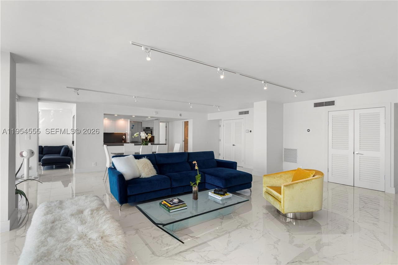 Real estate property located at 2655 Collins Ave PH06/08, Miami-dade, Mirasol Ocean Towers Cond, Miami Beach, FL