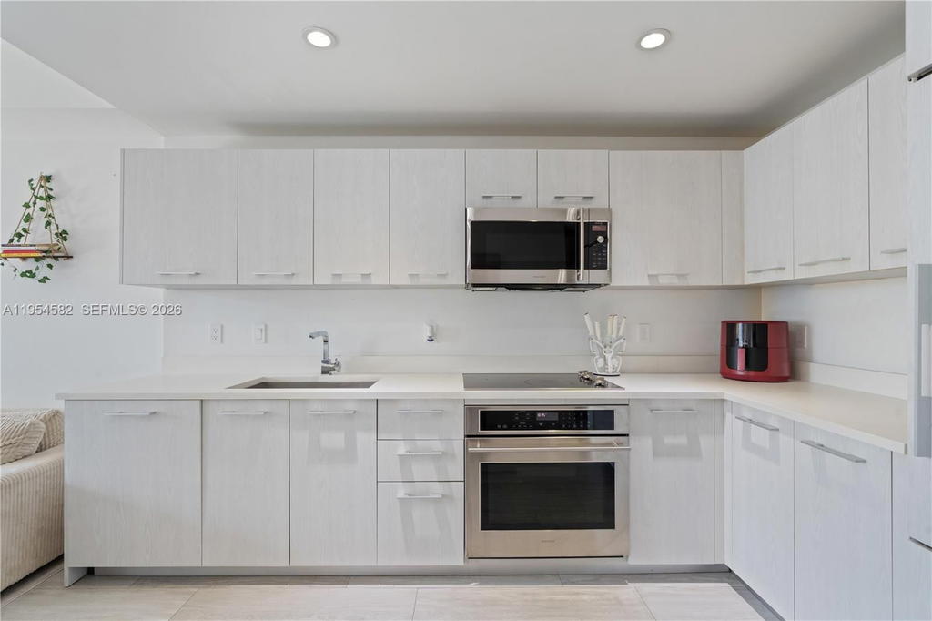 Real estate property located at 55 9th St #3005, Miami-dade, Brickell Heights West Con, Miami, FL