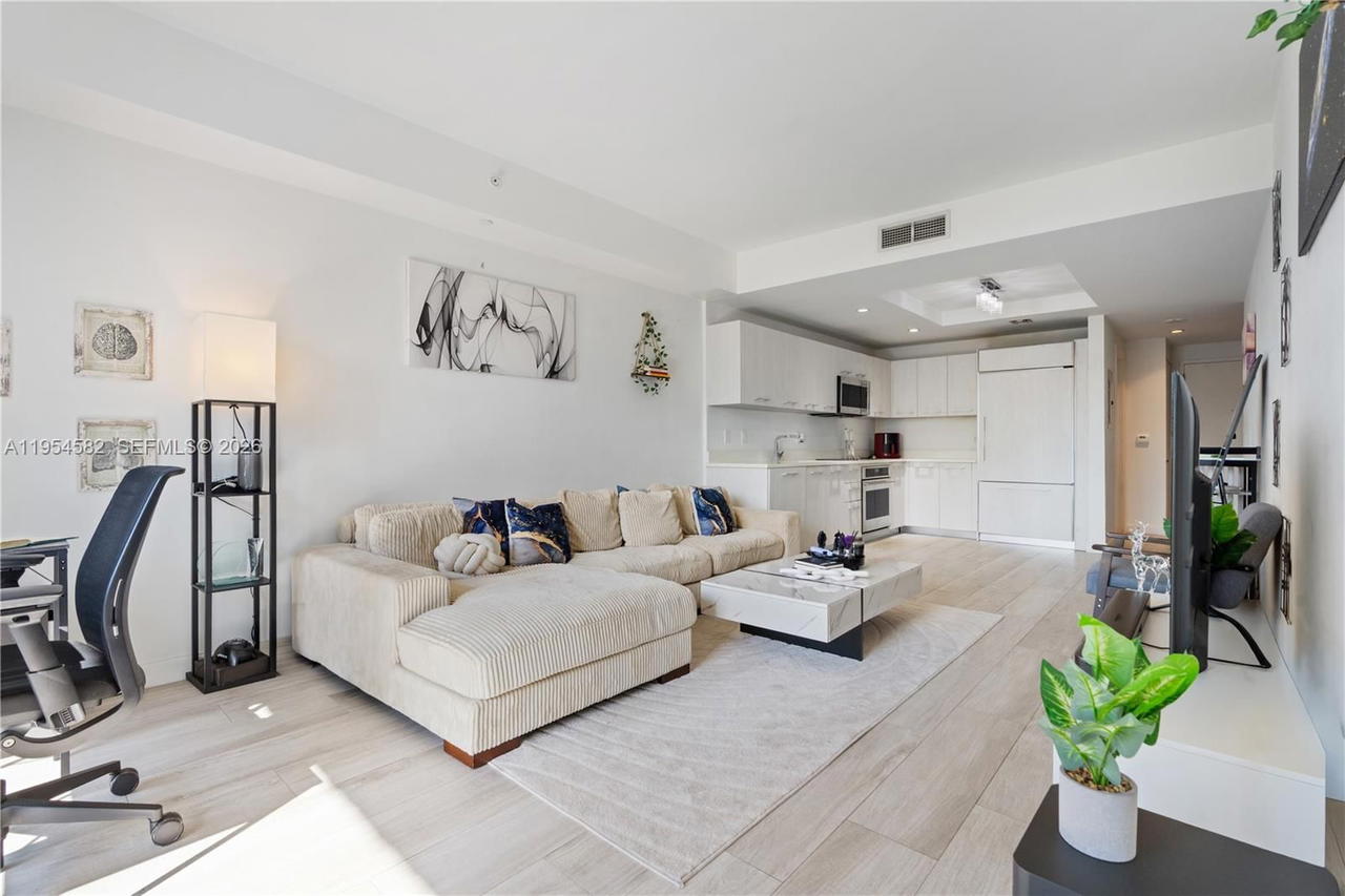 Real estate property located at 55 9th St #3005, Miami-dade, Brickell Heights West Con, Miami, FL