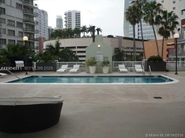 Real estate property located at 1402 Brickell Bay Dr #1103, Miami-dade, Commodore Bay Condo, Miami, FL