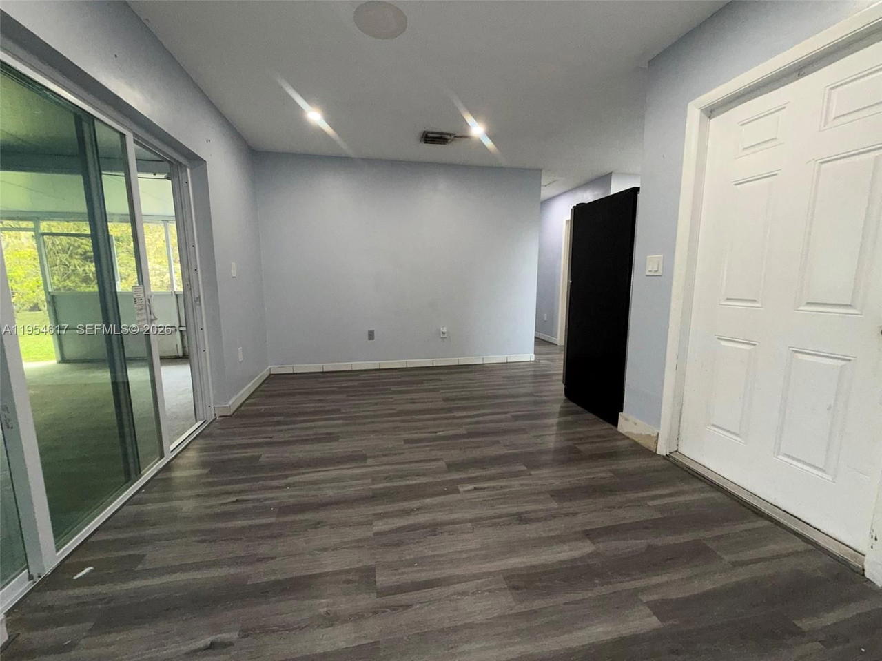Real estate property located at 9825 54th St, Miami-dade, Tropical Estates 1st Addn, Miami, FL