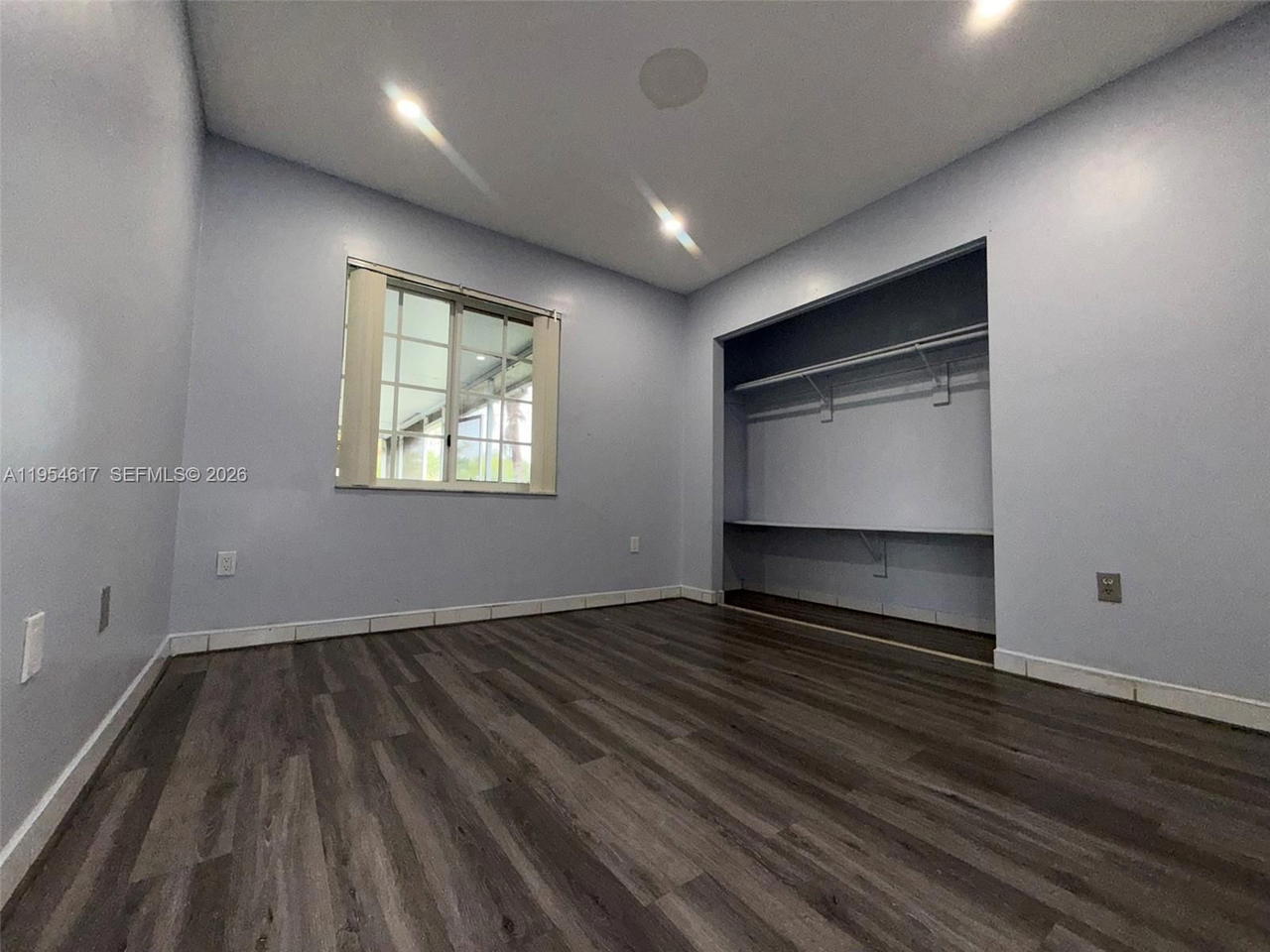 Real estate property located at 9825 54th St, Miami-dade, Tropical Estates 1st Addn, Miami, FL