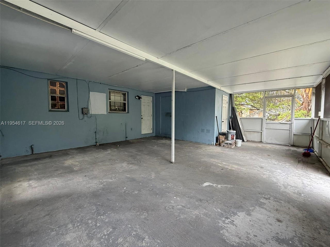 Real estate property located at 9825 54th St, Miami-dade, Tropical Estates 1st Addn, Miami, FL