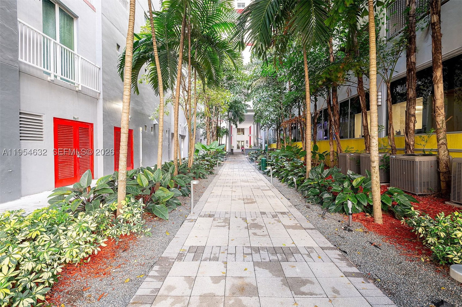 Real estate property located at 104 9th St #1101, Miami-dade, Casa Grande I Towers Cond, Miami, FL