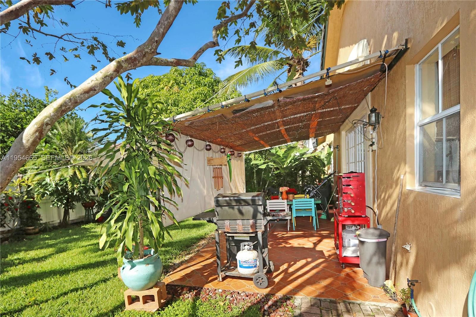 Real estate property located at 15382 16th Ter, Miami-dade, A B At Tamiami Trail Phas, Miami, FL
