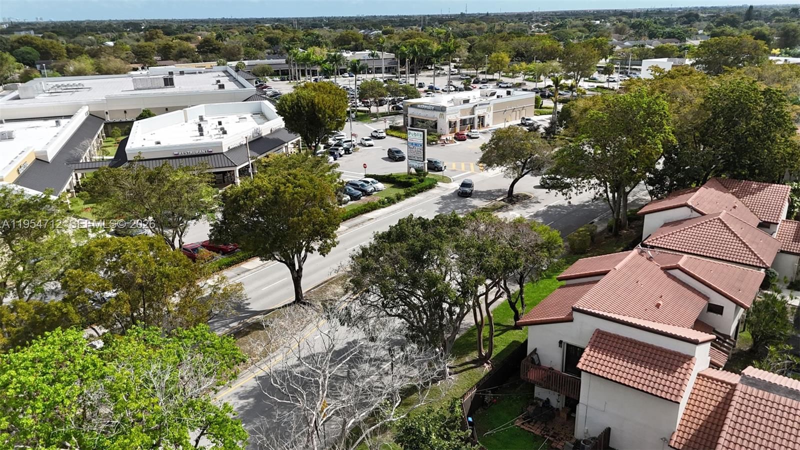 Real estate property located at 11025 132nd Ct #15-4, Miami-dade, Crossings Village Homes C, Miami, FL