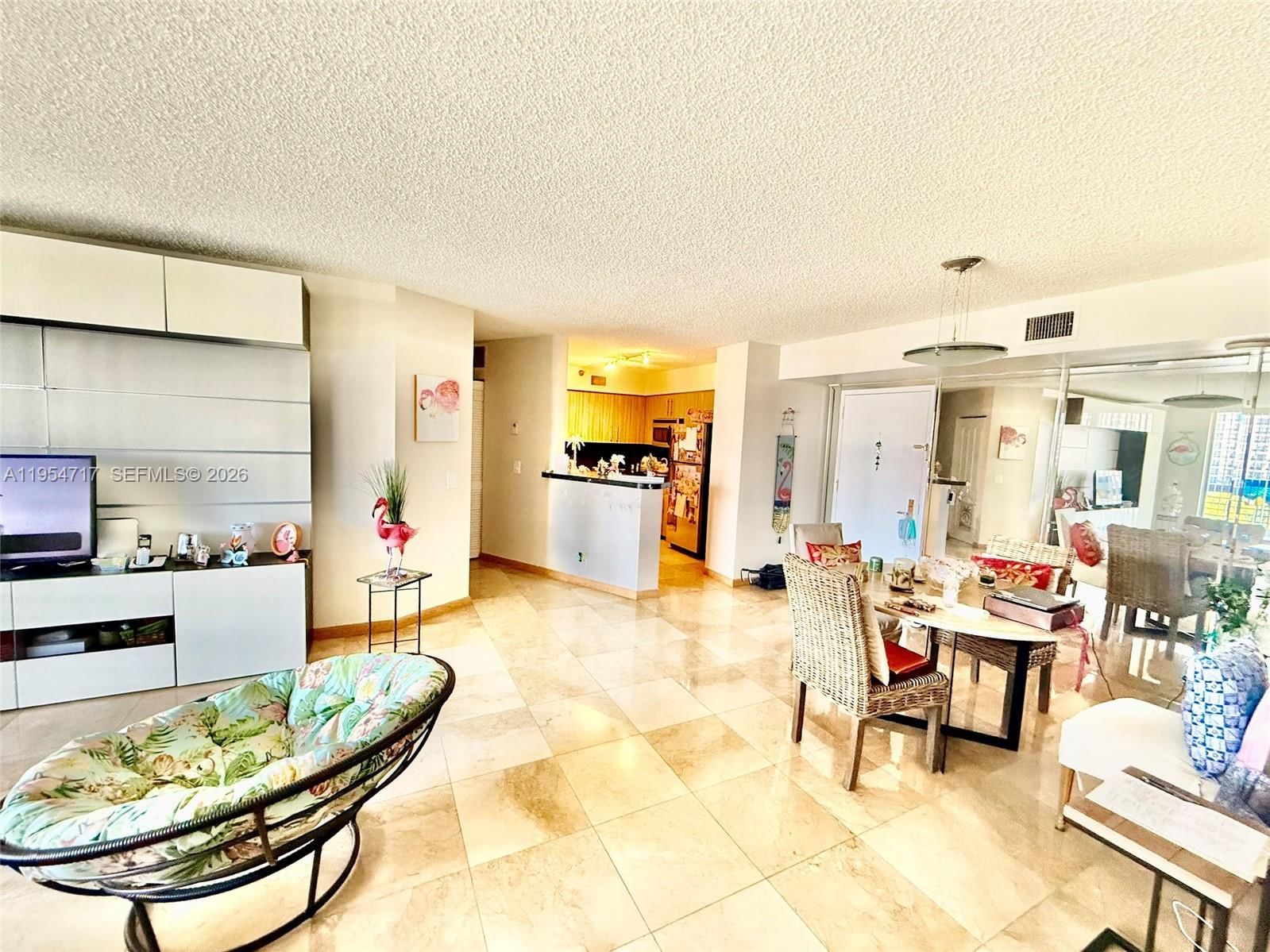 Real estate property located at 3400 192nd St #710, Miami-dade, Mystic Pointe Tower 600 C, Aventura, FL