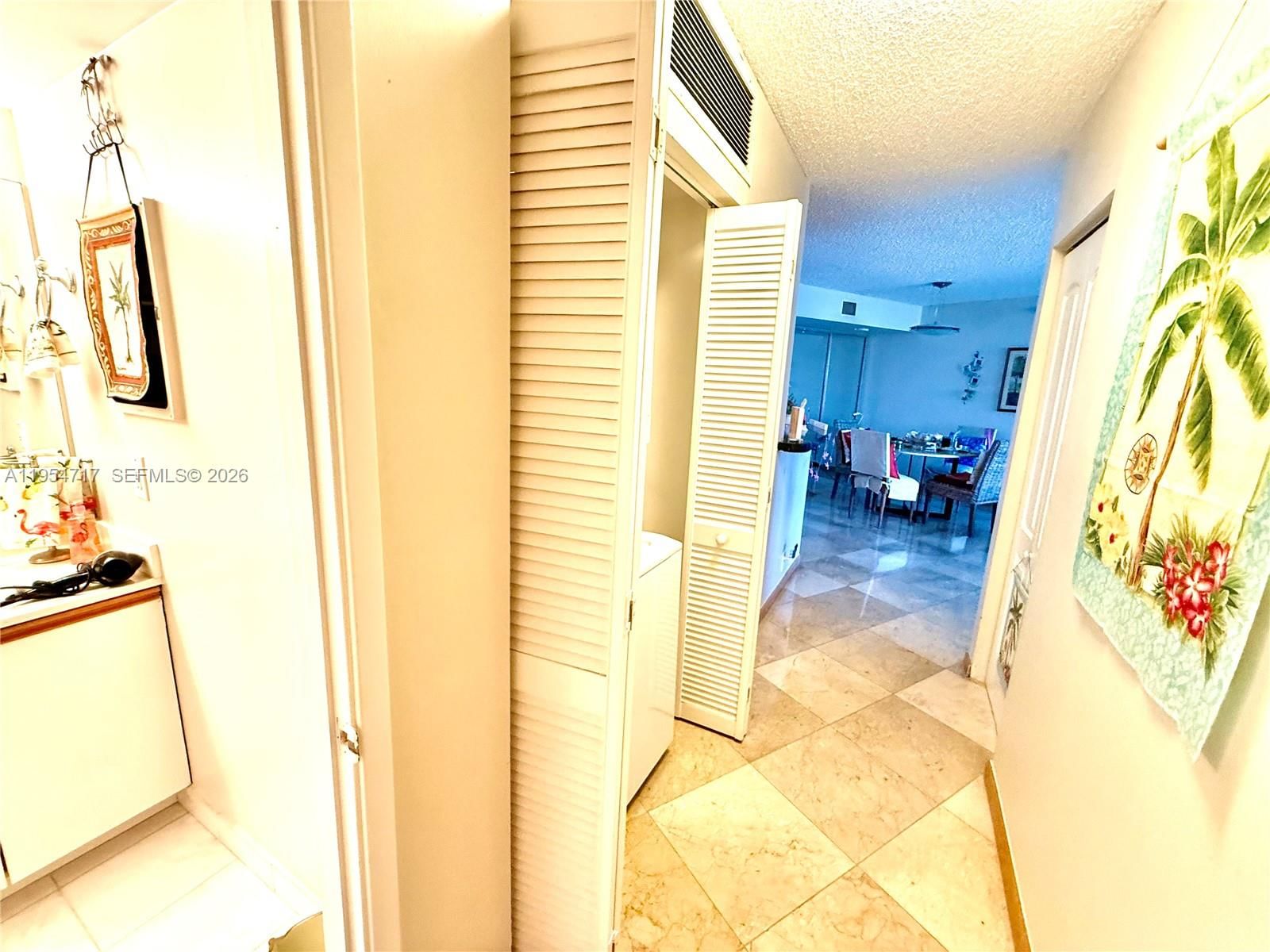 Real estate property located at 3400 192nd St #710, Miami-dade, Mystic Pointe Tower 600 C, Aventura, FL