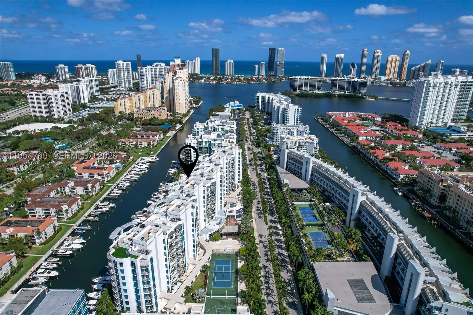 Real estate property located at 3029 188th St #319, Miami-dade, Uptown Marina Lofts Condo, Aventura, FL