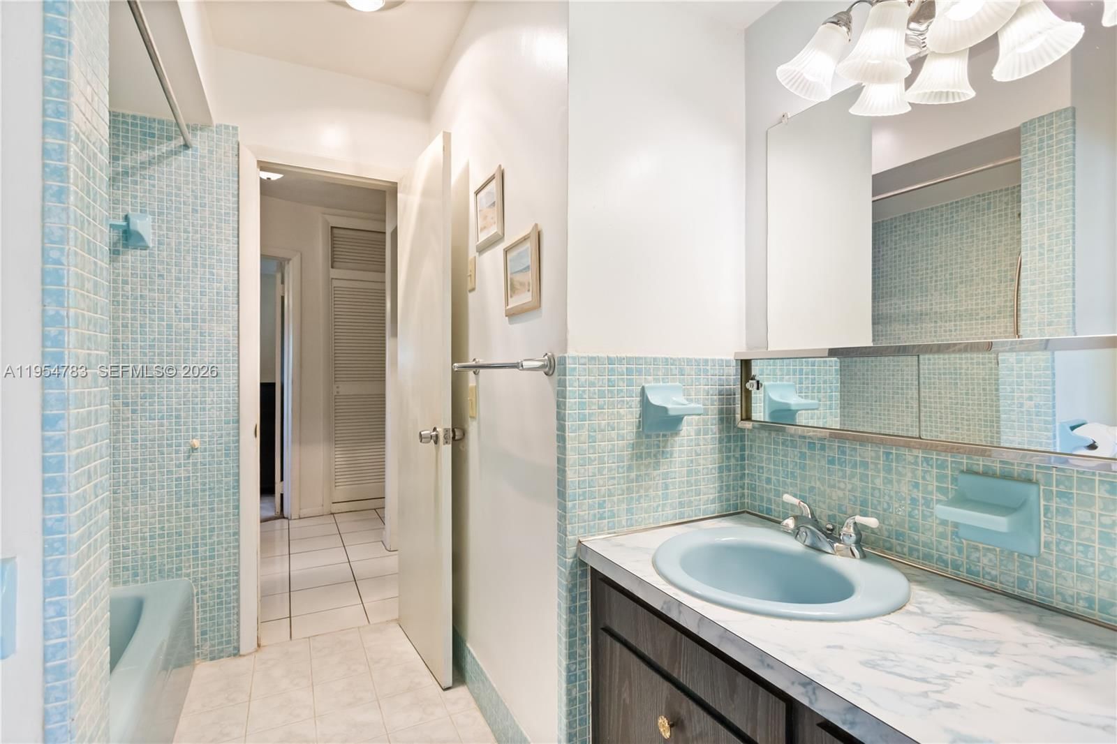 Real estate property located at 2201 87th Ave, Broward, Pasadena Lakes West, Pembroke Pines, FL