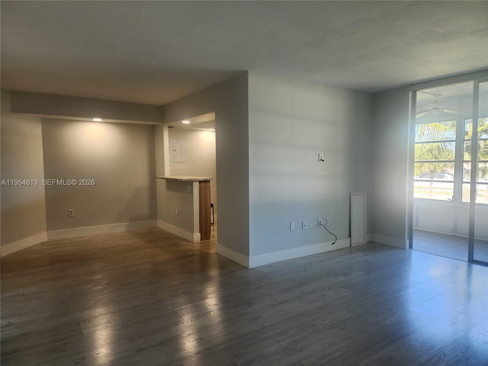 Real estate property located at 9101 Lime Bay Blvd #305, Broward, Lime Bay Condominium 6, Tamarac, FL