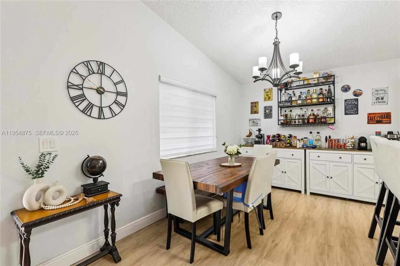 Real estate property located at 10412 23rd Ct, Broward, Centex-replat Of A Portio, Miramar, FL
