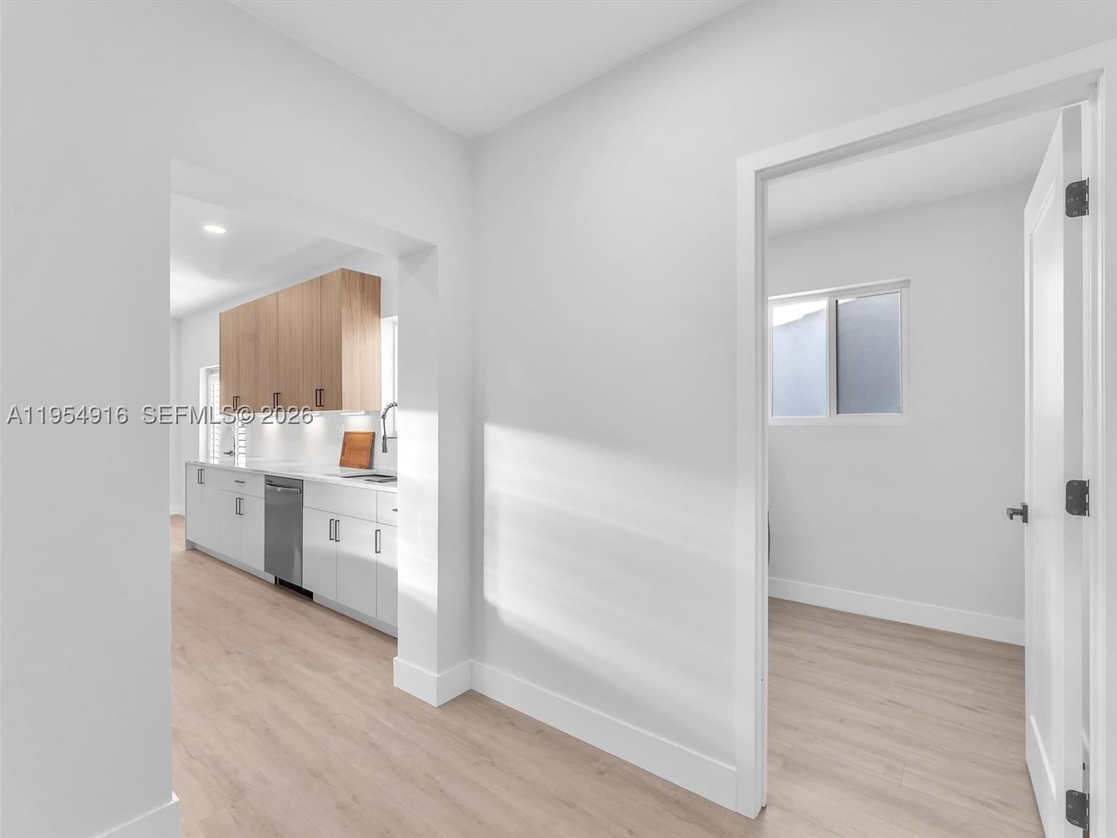 Real estate property located at 2144 61st Ct, Broward, Imperial Point 1 Sec, Fort Lauderdale, FL