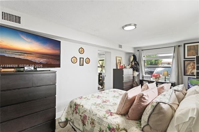 Real estate property located at 2407 Dewey St, Broward, Hollywood Highlands Park, Hollywood, FL