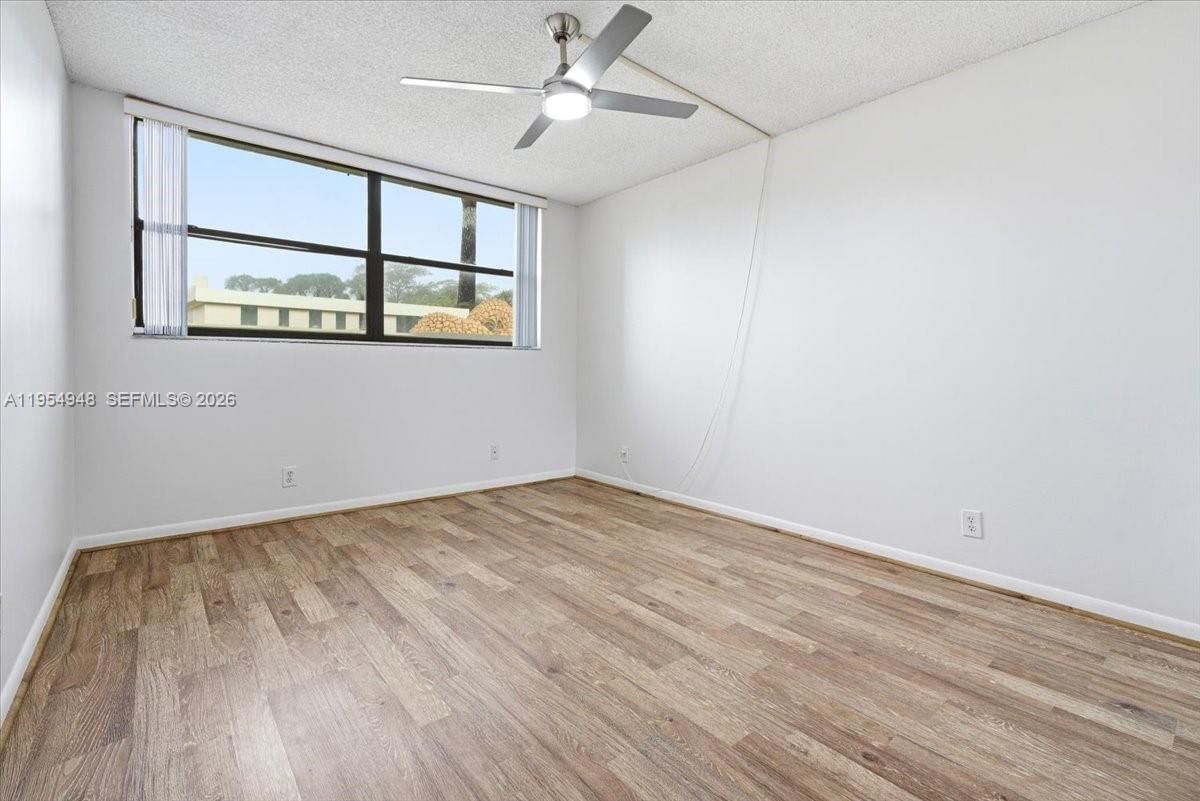 Real estate property located at 491 Racquet Club Rd #107, Broward, Bldg 130 Of Country Club, Weston, FL