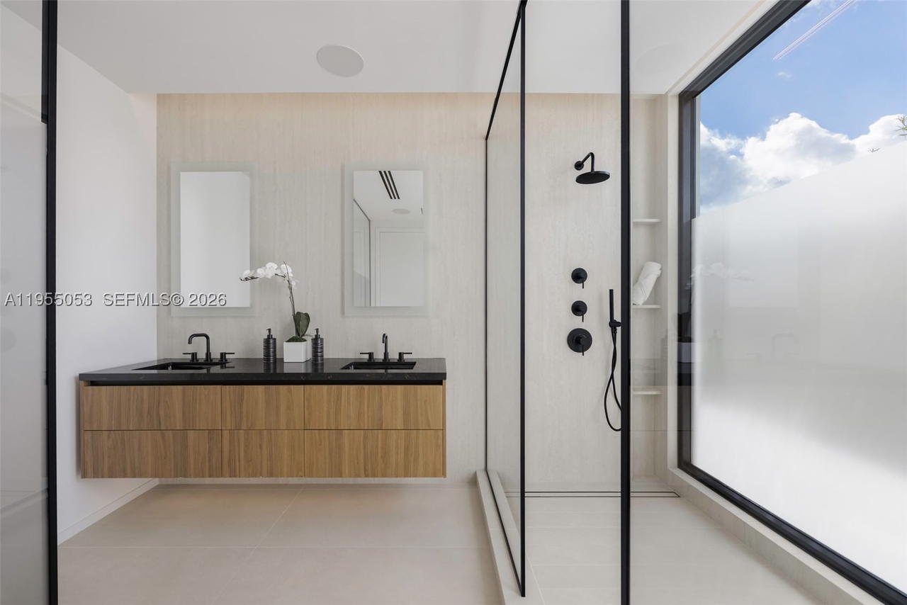 Real estate property located at 30 Samana Dr, Miami-dade, Bay Heights, Coconut Grove, FL