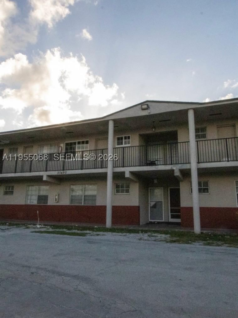 Real estate property located at 20490 7th Ave #15, Miami-dade, Golf Ridge Villas Unit A, Miami Gardens, FL