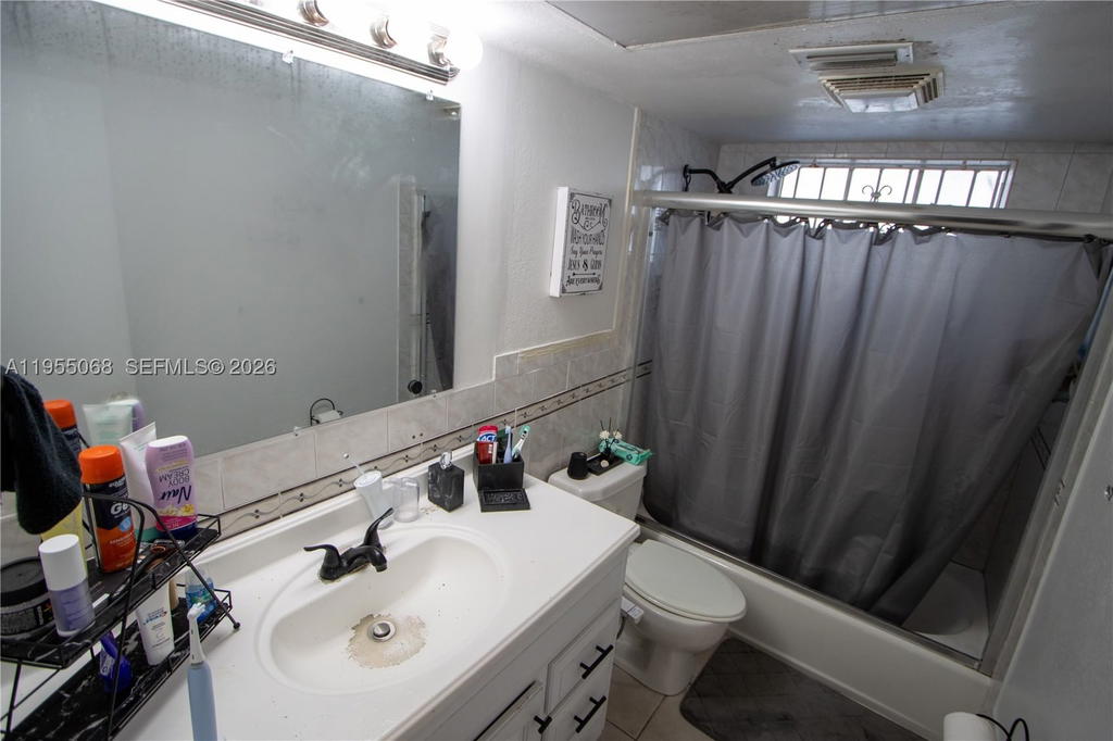 Real estate property located at 20490 7th Ave #15, Miami-dade, Golf Ridge Villas Unit A, Miami Gardens, FL