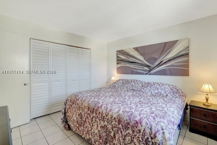 Real estate property located at 2145 Pierce St #326, Broward, Warrenton House Condo, Hollywood, FL
