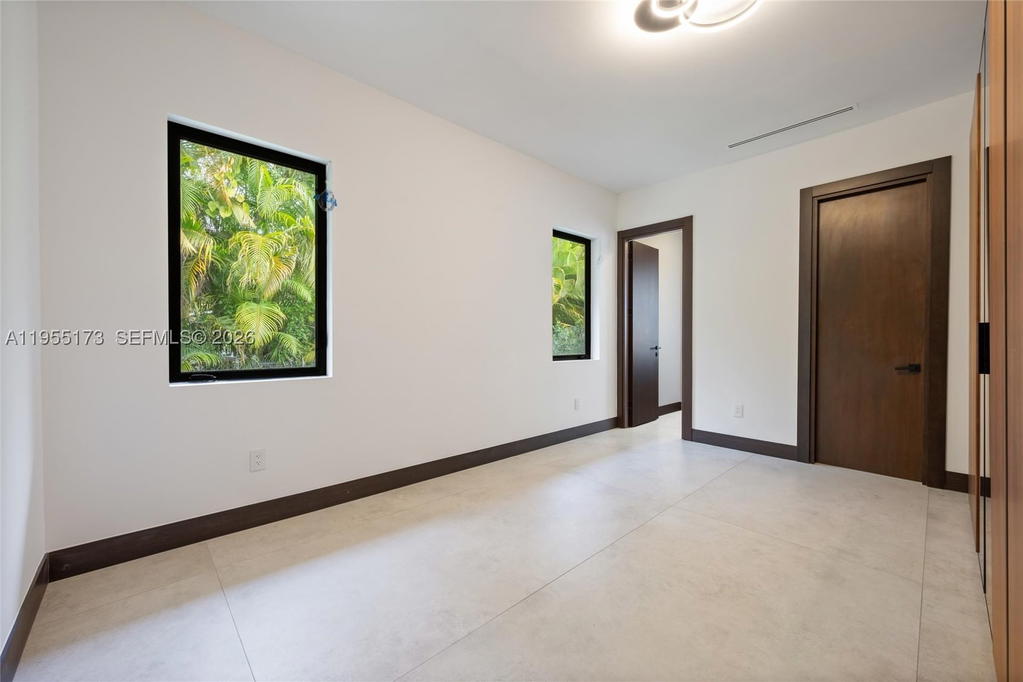 Real estate property located at 11600 77th Ave, Miami-dade, Suniland Estates 1st Addn, Pinecrest, FL