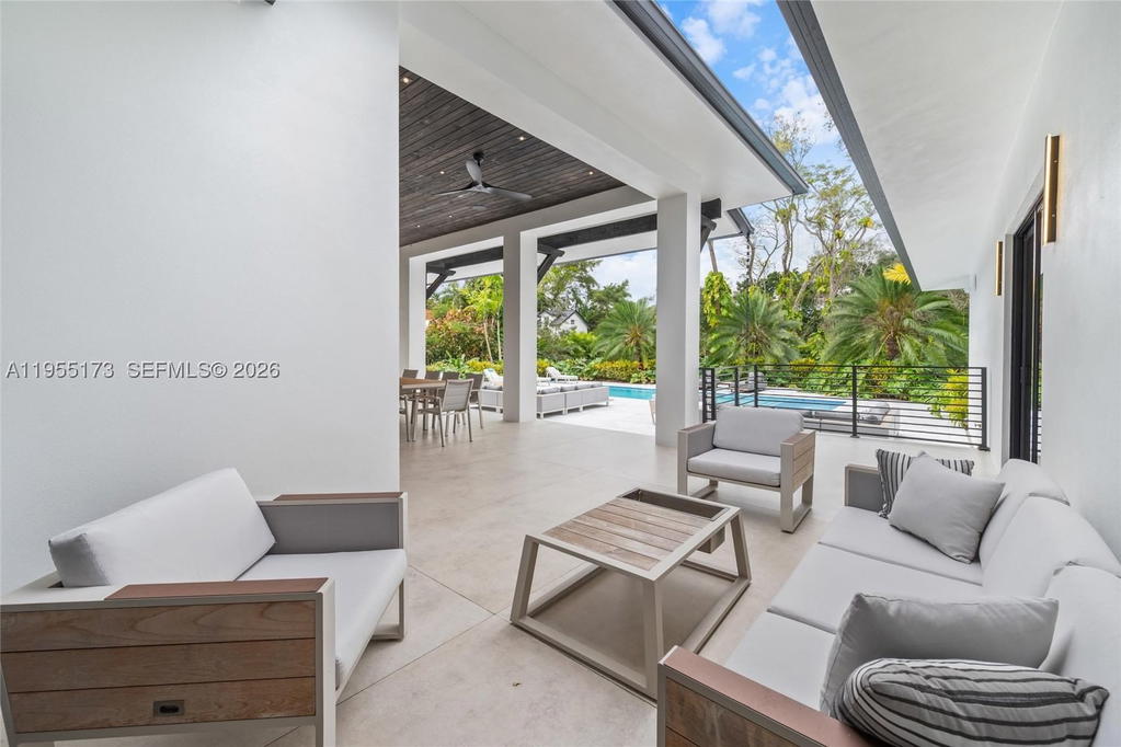 Real estate property located at 11600 77th Ave, Miami-dade, Suniland Estates 1st Addn, Pinecrest, FL