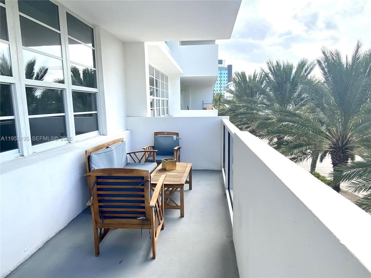 Real estate property located at 100 Lincoln Rd #308, Miami-dade, The Decoplage Condo, Miami Beach, FL