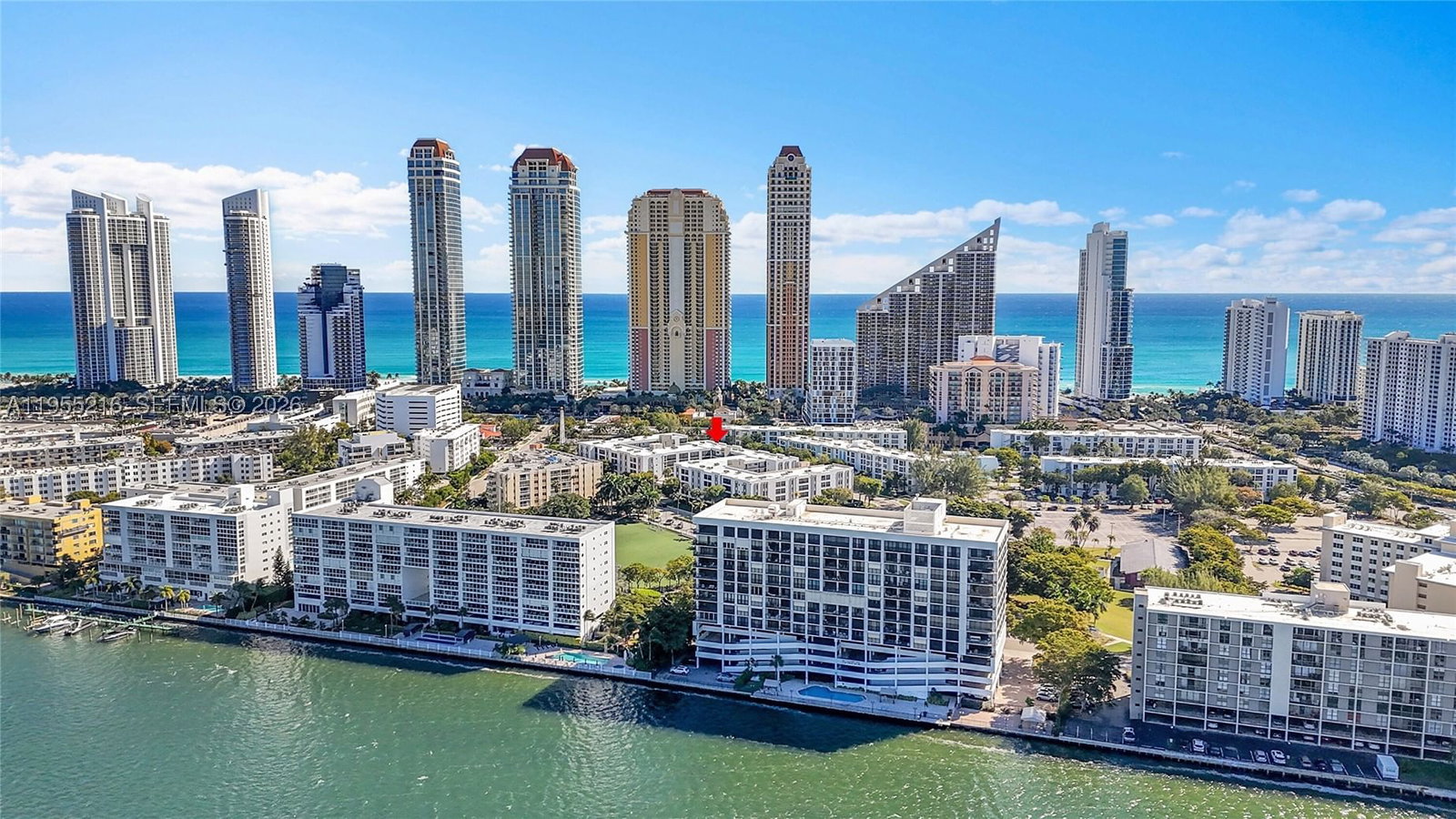 Real estate property located at 201 178th Dr #308, Miami-dade, Le Cartier Condo, Sunny Isles Beach, FL