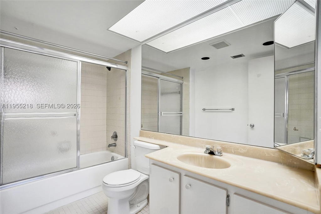 Real estate property located at 900 128th Ave #103D, Broward, Buckingham At Century Vil, Pembroke Pines, FL