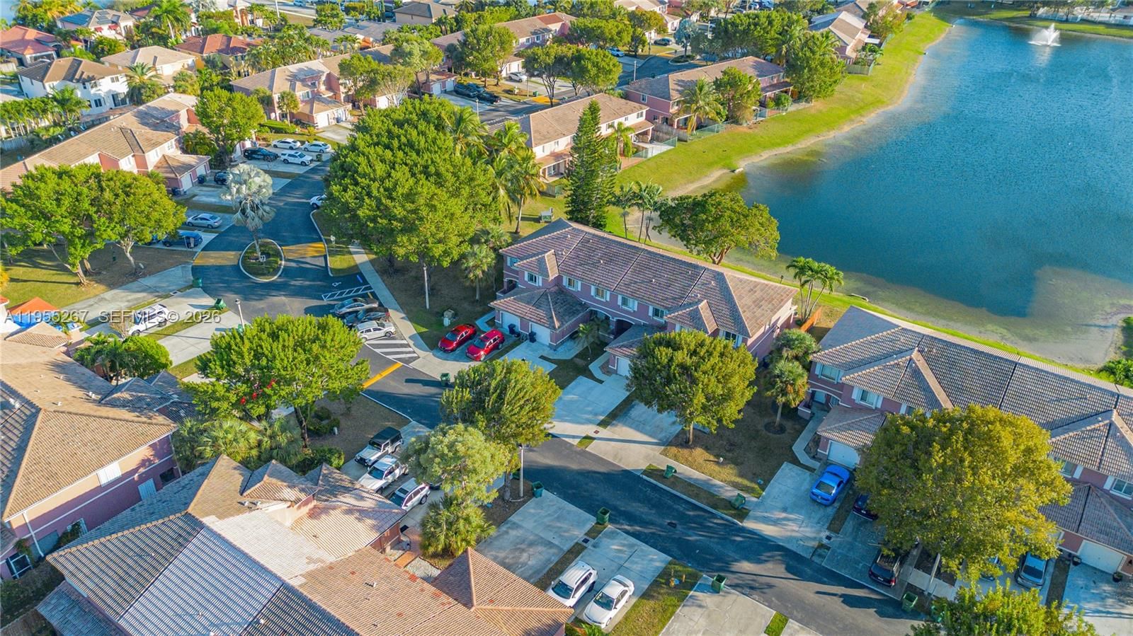Real estate property located at 16514 68th Ter, Miami-dade, Lago Mar 1st Addn, Miami, FL